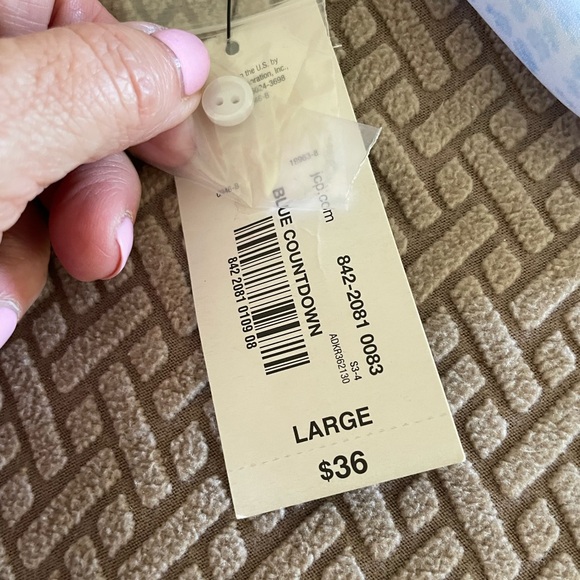 Woman’s short sleeve blouse a.n.a size large NEW - Picture 10 of 11